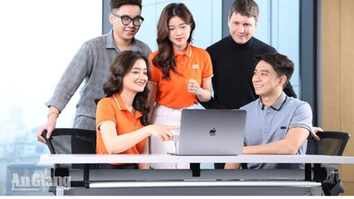 Vào TP. Hồ Chí Minh lập nghiệp, học tập: Cách lắp mạng và giải trí tiết kiệm?