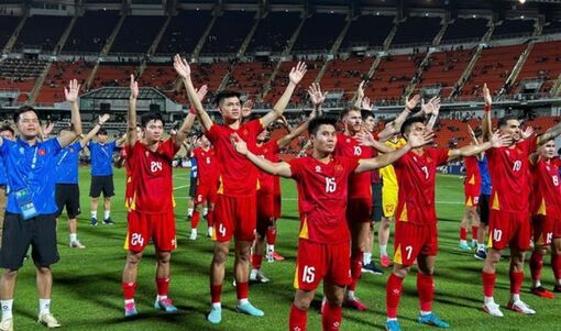 Chung kết lượt đi ASEAN Cup 2026: Tuyển Việt Nam chiến thắng 2-0, nhờ công của Hai Long và Quang Hải
