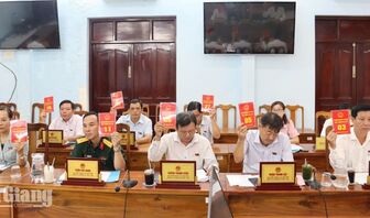 Hơn 98,6% hộ dân thống nhất thành lập phường Chợ Mới