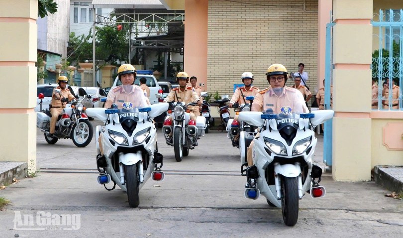 An Giang tổng kiểm soát xe kinh doanh vận tải dịp 2/9