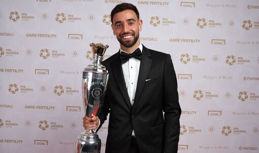 Arsenal vô địch nhưng Bruno lại thắng giải Cầu thủ hay nhất mùa