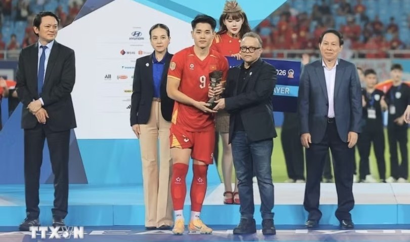 Đội tuyển Việt Nam thống trị các giải thưởng cá nhân tại ASEAN Cup 2026