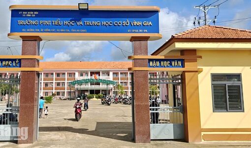 Hoàn thiện trường nội trú, đón học sinh vùng biên