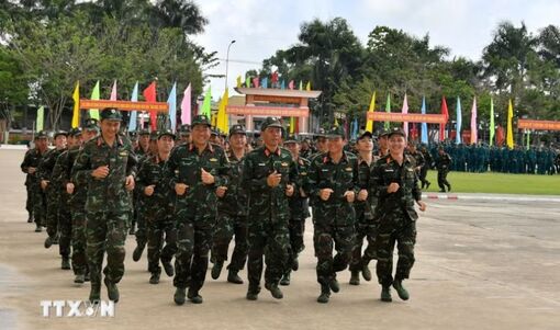 Nâng mức trợ cấp đối với sỹ quan, quân nhân nghỉ hưu trước hạn