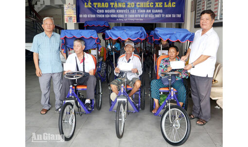 Từ 1-9, người khuyết tật, đồng bào dân tộc thiểu số được tạo điều kiện tiếp cận thông tin