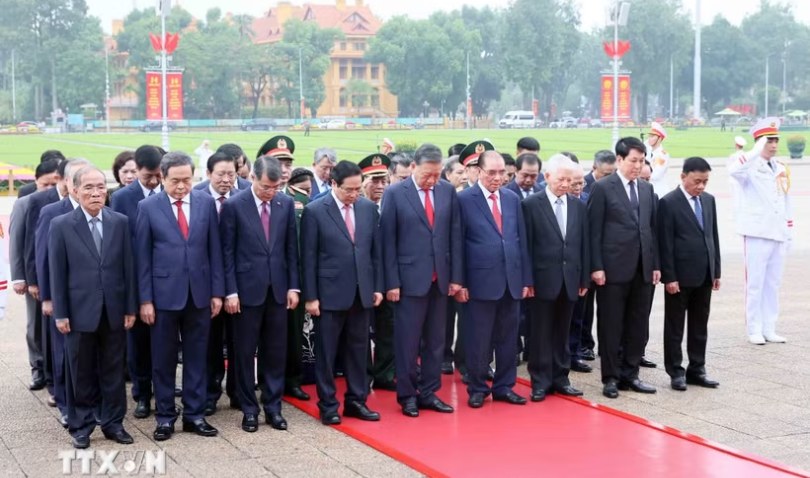 81 năm Quốc khánh: Lãnh đạo Đảng, Nhà nước vào Lăng viếng Chủ tịch Hồ Chí Minh