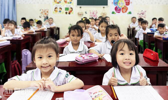 Học sinh An Giang trở lại trường, bắt nhịp năm học mới