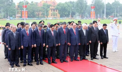 81 năm Quốc khánh: Lãnh đạo Đảng, Nhà nước vào Lăng viếng Chủ tịch Hồ Chí Minh