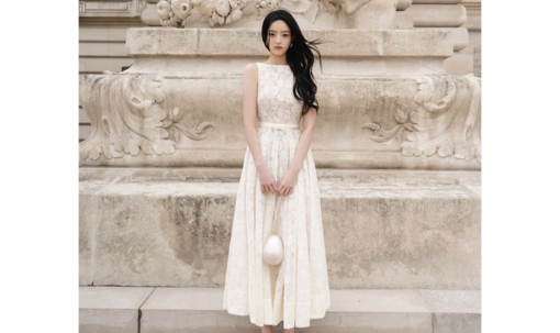 Đẹp sang trọng mà không cần cầu kỳ với phong cách quiet luxury