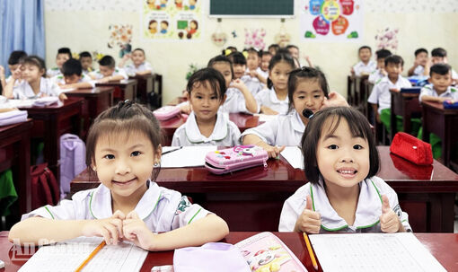 Học sinh An Giang trở lại trường, bắt nhịp năm học mới