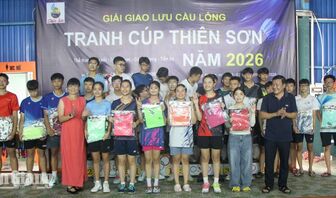 Hơn 100 tay vợt tranh tài Cúp cầu lông Thiên Sơn