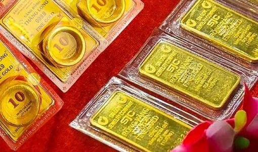 Giá vàng hôm nay, 4/9: Vàng thế giới tăng mạnh