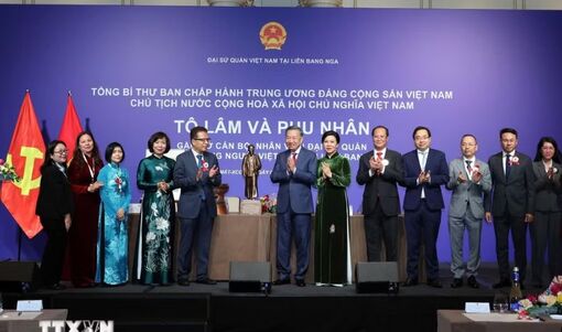 Tổng Bí thư, Chủ tịch nước mong doanh nhân người Việt tại Nga tiếp tục là hạt nhân thúc đẩy hợp tác hai nước
