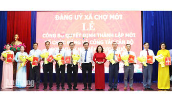 Thành lập 10 đảng bộ cơ sở trực thuộc Đảng bộ xã Chợ Mới