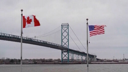 Tổng thống Mỹ trả đũa các biện pháp thuế quan của Canada