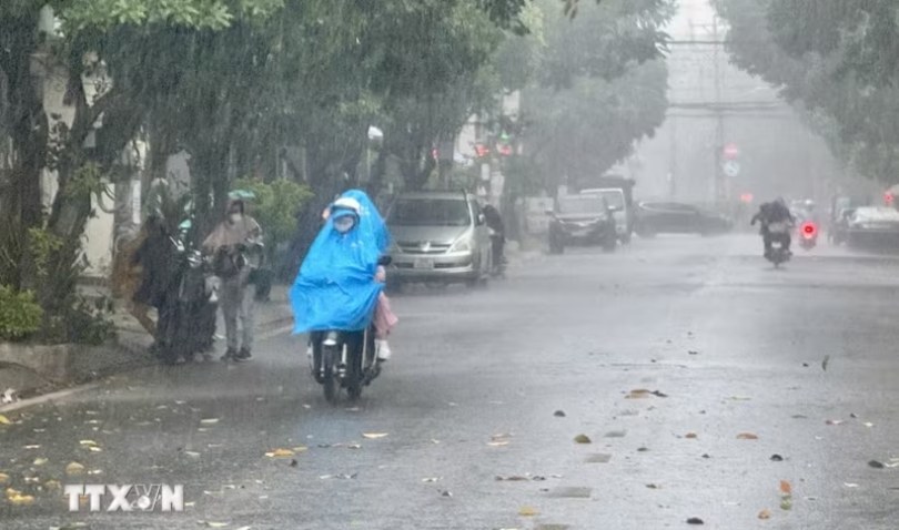 Thời tiết ngày 10/9: Mưa lớn diện rộng, Bắc bộ chuyển mát