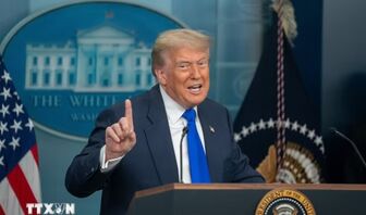 Tổng thống Trump bác bỏ những cảnh báo nghiêm trọng nhất về trí tuệ nhân tạo