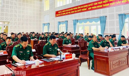 Bộ đội Biên phòng An Giang góp ý giải pháp bảo đảm an ninh, trật tự khu vực cửa khẩu