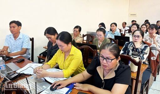 Gần 100 cán bộ thư viện được tập huấn ứng dụng trí tuệ nhân tạo