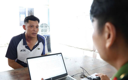 Khởi tố, bắt tạm giam đối tượng tưới xăng đốt vợ cũ