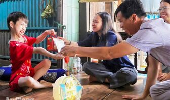 30 trẻ em xã Vĩnh Thạnh Trung có quà Trung thu