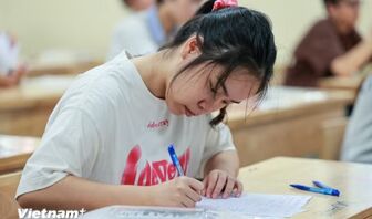Tuyển sinh đại học: Cần chấm dứt "trăm hoa đua nở" phương thức xét tuyển