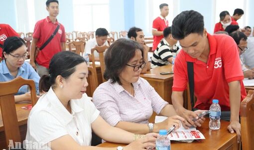 Nâng cao năng lực chuyển đổi số phục vụ điều hành và quản lý cho cấp xã