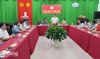 Phó Bí thư Tỉnh ủy An Giang, Bí thư Đảng ủy đặc khu Phú Quốc Đinh Văn Nơi yêu cầu xây dựng Quỹ cấp cứu bệnh nhi