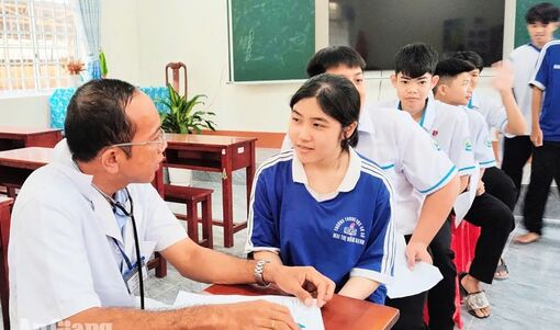 Giồng Riềng đẩy mạnh khám sàng lọc, chủ động phòng bệnh