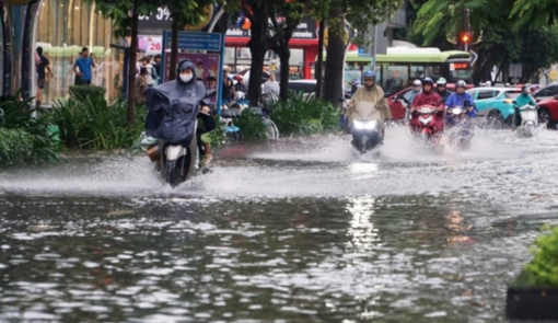 Mưa lớn dồn dập ở TP. Hồ Chí Minh và Nam Bộ: Không bất thường về mùa, đáng lo ở cường độ