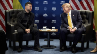 Ông Trump đề nghị ông Zelensky gặp ông Putin tại Moskva