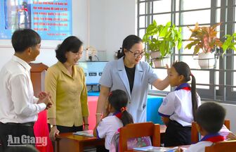 An Giang thiếu khoảng 1.800 biên chế giáo dục, 101.988 bản sách giáo khoa