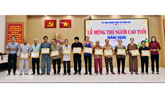 Xã Vĩnh Gia mừng thọ 184 người cao tuổi