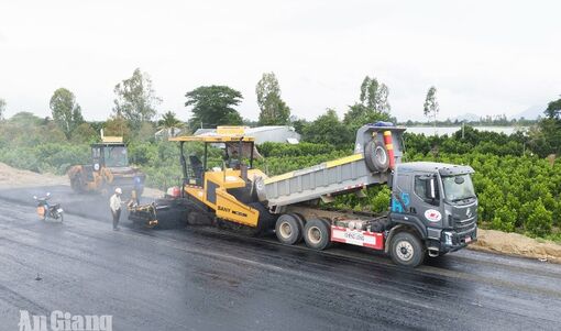 Tăng tốc thi công tuyến cao tốc Châu Đốc - Cần Thơ - Sóc Trăng