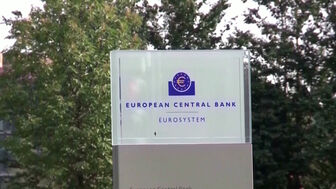 Lạm phát Eurozone tăng vọt