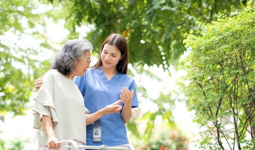 Mùa cúm đến sớm và virus biến đổi, người bệnh nền phải chuẩn bị gì?
