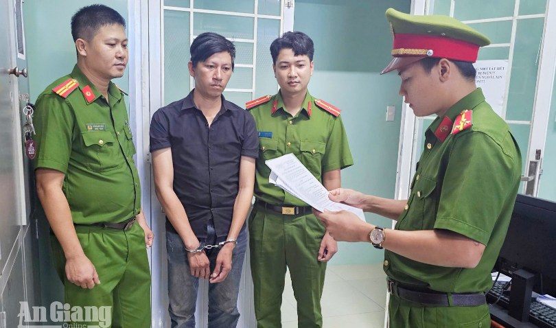 Khởi tố, bắt tạm giam đối tượng đánh người thương tích 47%