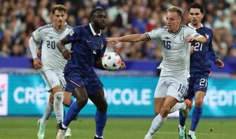Italia cầm hòa Pháp, De Bruyne giúp Bỉ thắng đậm