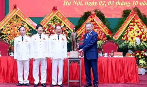 Khẳng định vị thế, vai trò nòng cốt của lực lượng cựu Công an trong sự nghiệp bảo vệ an ninh Tổ quốc, xây dựng khối đại đoàn kết toàn dân tộc