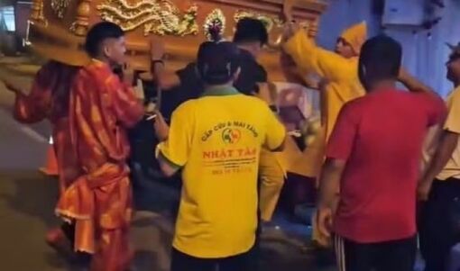 Cần Thơ khởi tố thêm 7 bị can vụ khiêng quan tài diễu phố phản cảm