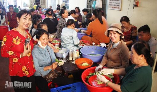 Đảm bảo an toàn thực phẩm lễ hội Nguyễn Trung Trực