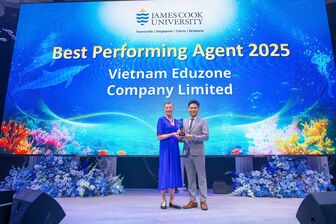 Du học Eduzone - Đồng hành cùng học sinh Việt bằng sự tận tâm và minh bạch