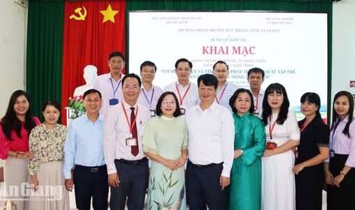 An Giang giảng thử nghiệm chuyên đề phát triển kinh tế tập thể