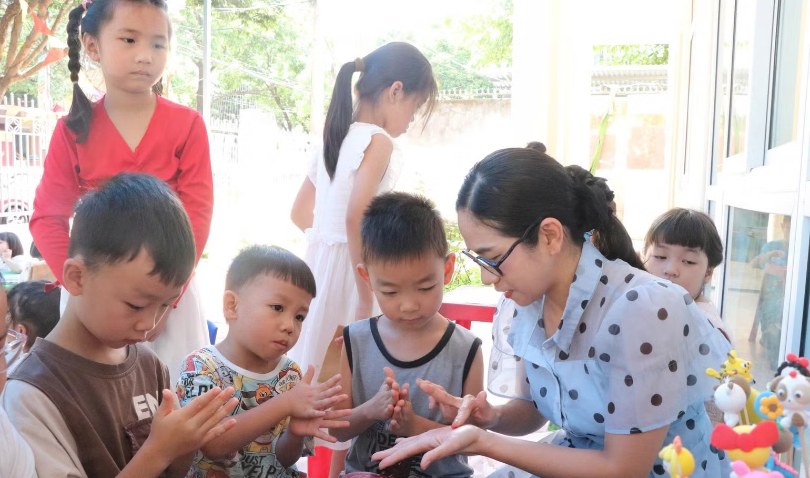 Bảo vệ trẻ em trên môi trường mạng