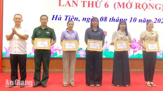 Hà Tiên trao 12 giải Cuộc thi tìm hiểu Văn kiện Đại hội Đảng
