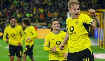 Dẫn 2 bàn đến phút 85, Dortmund vẫn bị Bremen cầm hòa