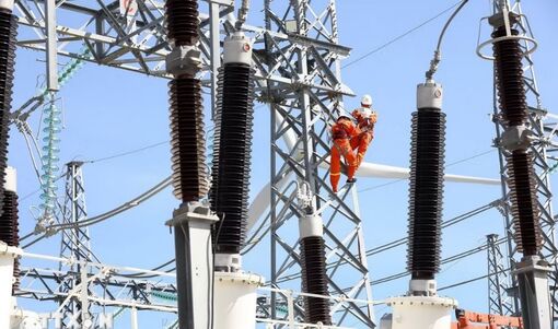 Bộ Tài chính trình Đề án tái cấu trúc EVN phù hợp với thị trường điện cạnh tranh