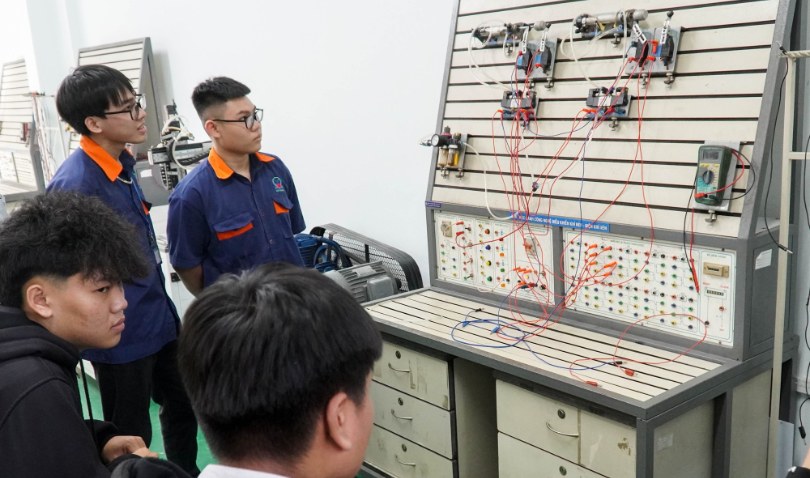 Học ngành, nghề trung cấp, cao đẳng nào được giảm 70% học phí?