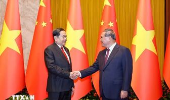 Chủ tịch Quốc hội Trần Thanh Mẫn hội kiến Thủ tướng Trung Quốc Lý Cường