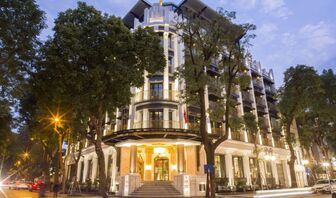 Hai khách sạn ở Việt Nam vào top tốt nhất Đông Nam Á